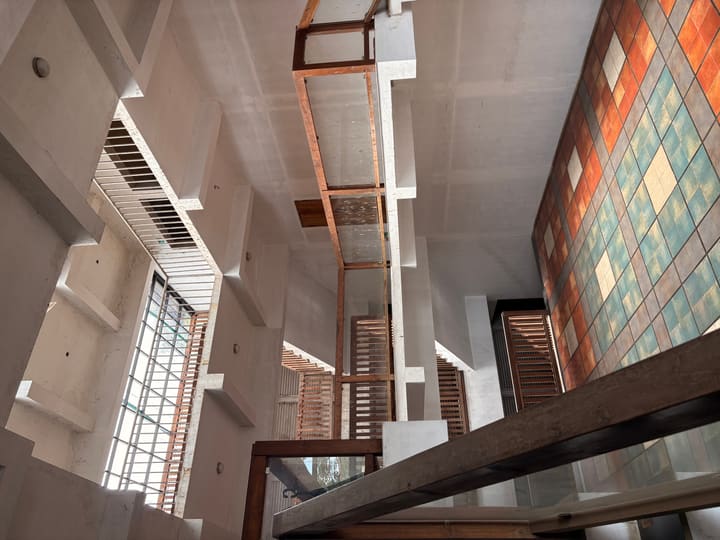 First-floor railing and central court view at nalukettu
